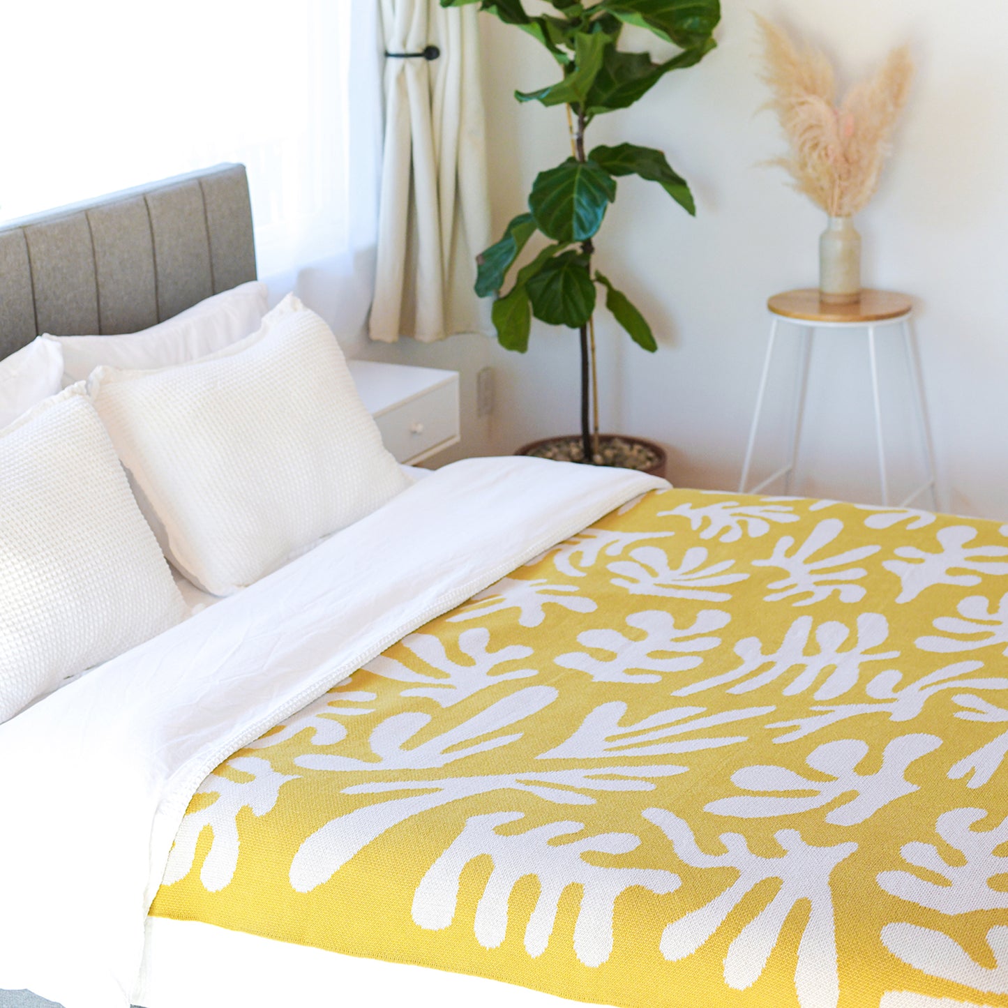 The Matisse Throw Blanket | Yellow | Egyptian Cotton